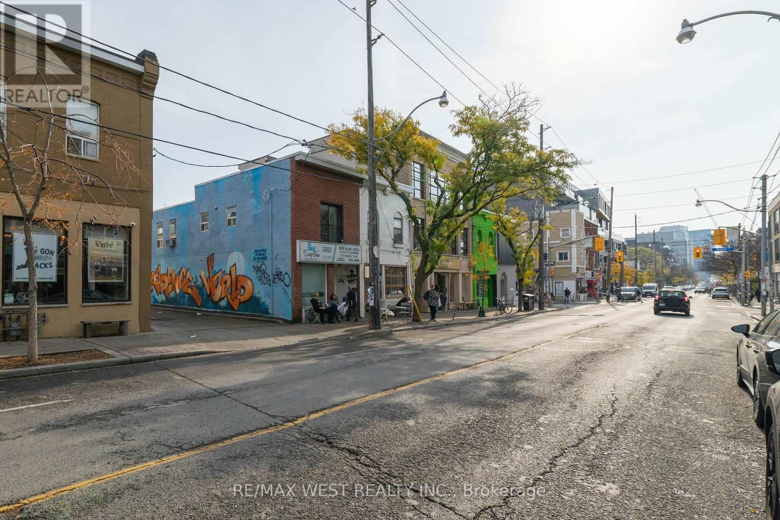 137 OSSINGTON AVENUE Image 1