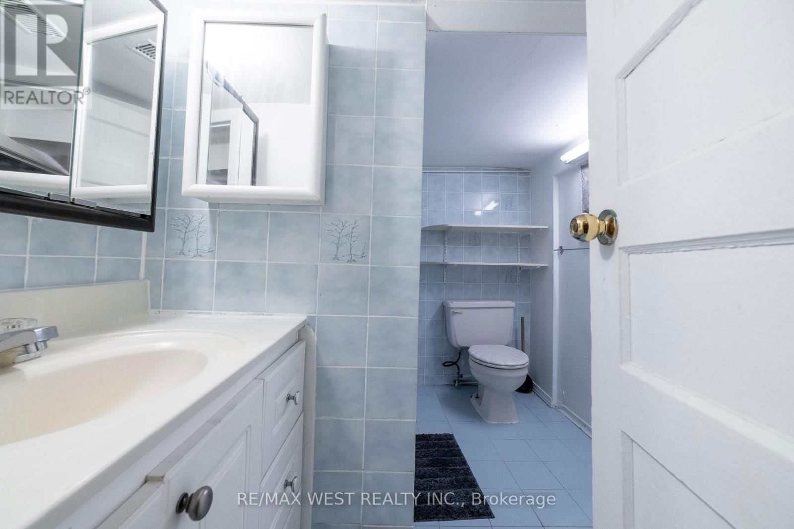 137 OSSINGTON AVENUE Image 38