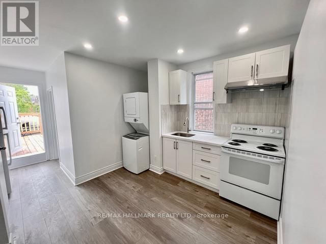 2 - 454 BLOOR STREET W Image 1