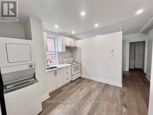 2 - 454 BLOOR STREET W Image 3