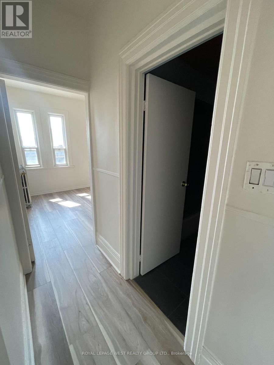 Unit #2 - 1159 DUNDAS STREET Image 7