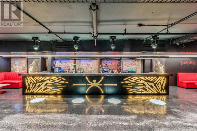 Image #1 of Restaurant for Sale at Adelaide, Toronto, Ontario