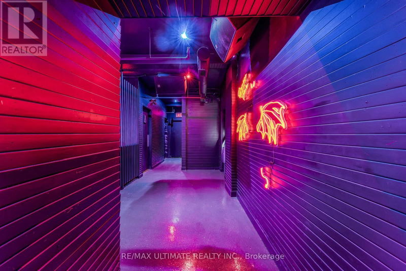 Image #1 of Restaurant for Sale at Adelaide, Toronto, Ontario