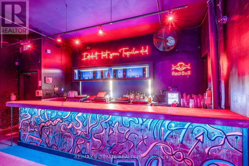 Image #1 of Restaurant for Sale at Adelaide, Toronto, Ontario