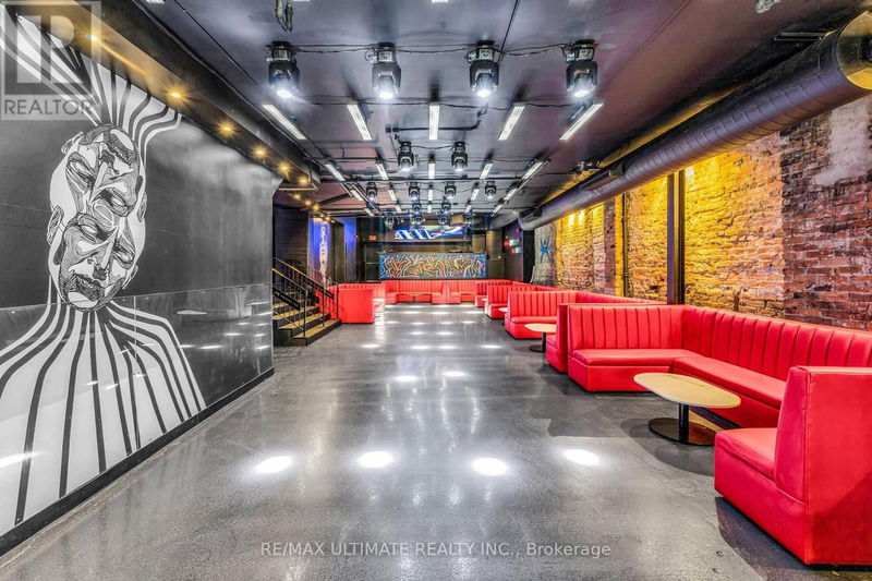 Image #1 of Restaurant for Sale at Adelaide, Toronto, Ontario