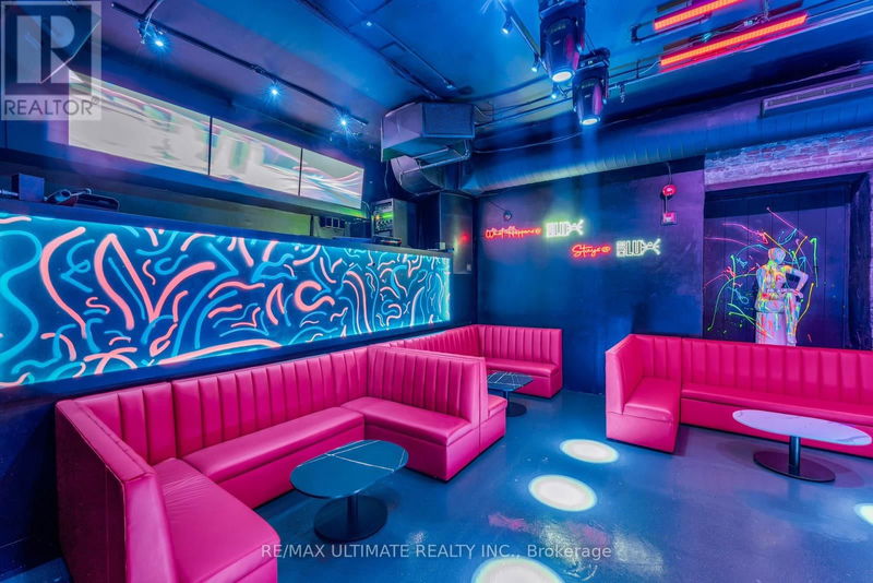 Image #1 of Restaurant for Sale at Adelaide, Toronto, Ontario