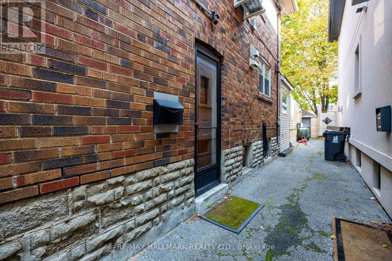 15 MCNAIRN AVENUE Image 37