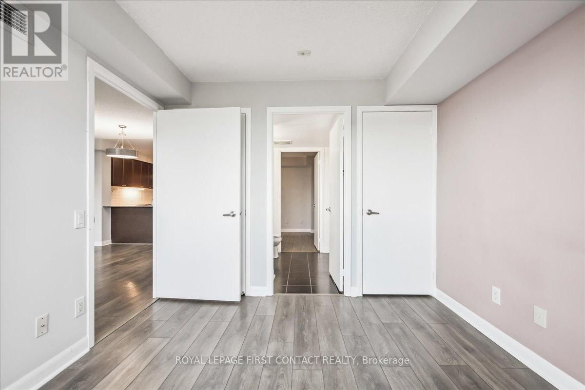 405 - 525 WILSON AVENUE Image 29