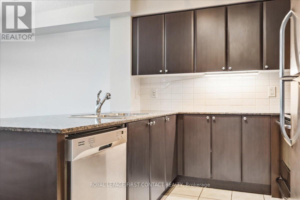 405 - 525 WILSON AVENUE Image 5