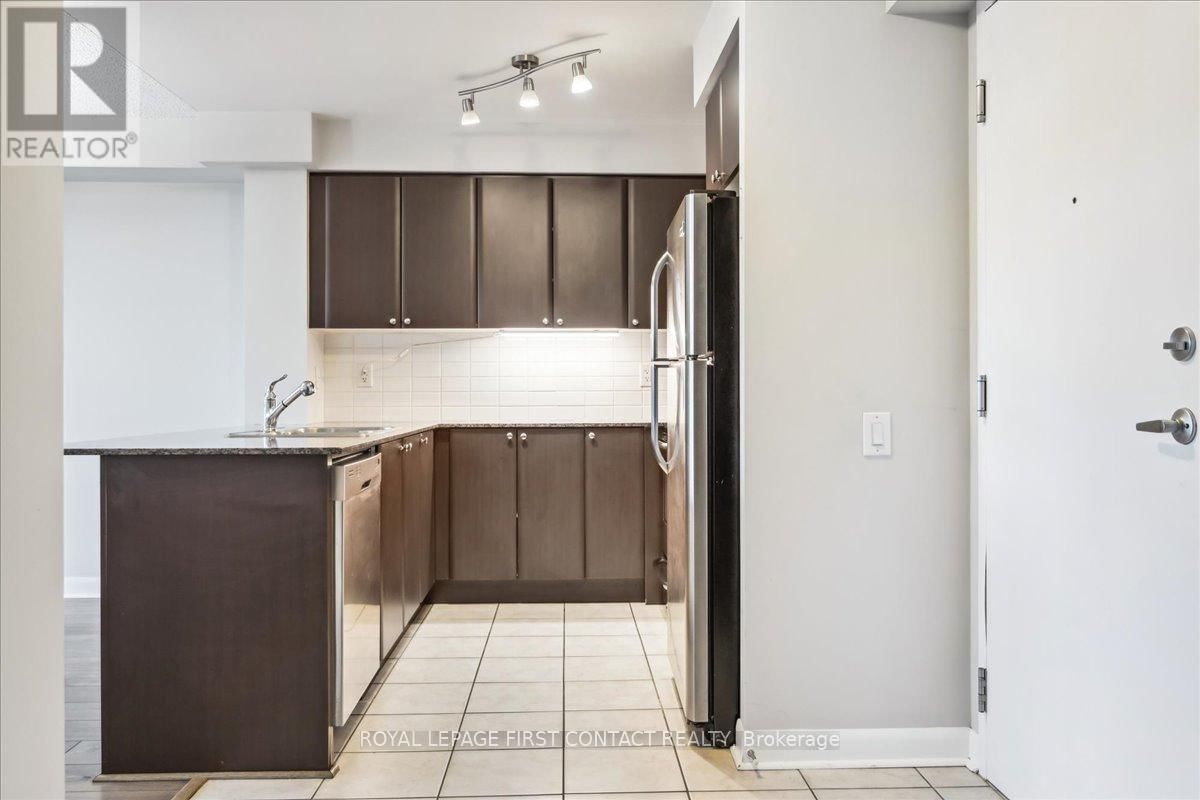 405 - 525 WILSON AVENUE Image 6
