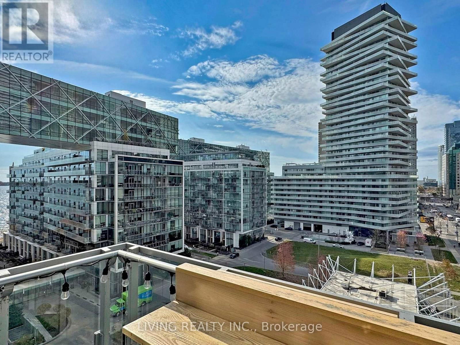 940 - 39 QUEENS QUAY E Image 15