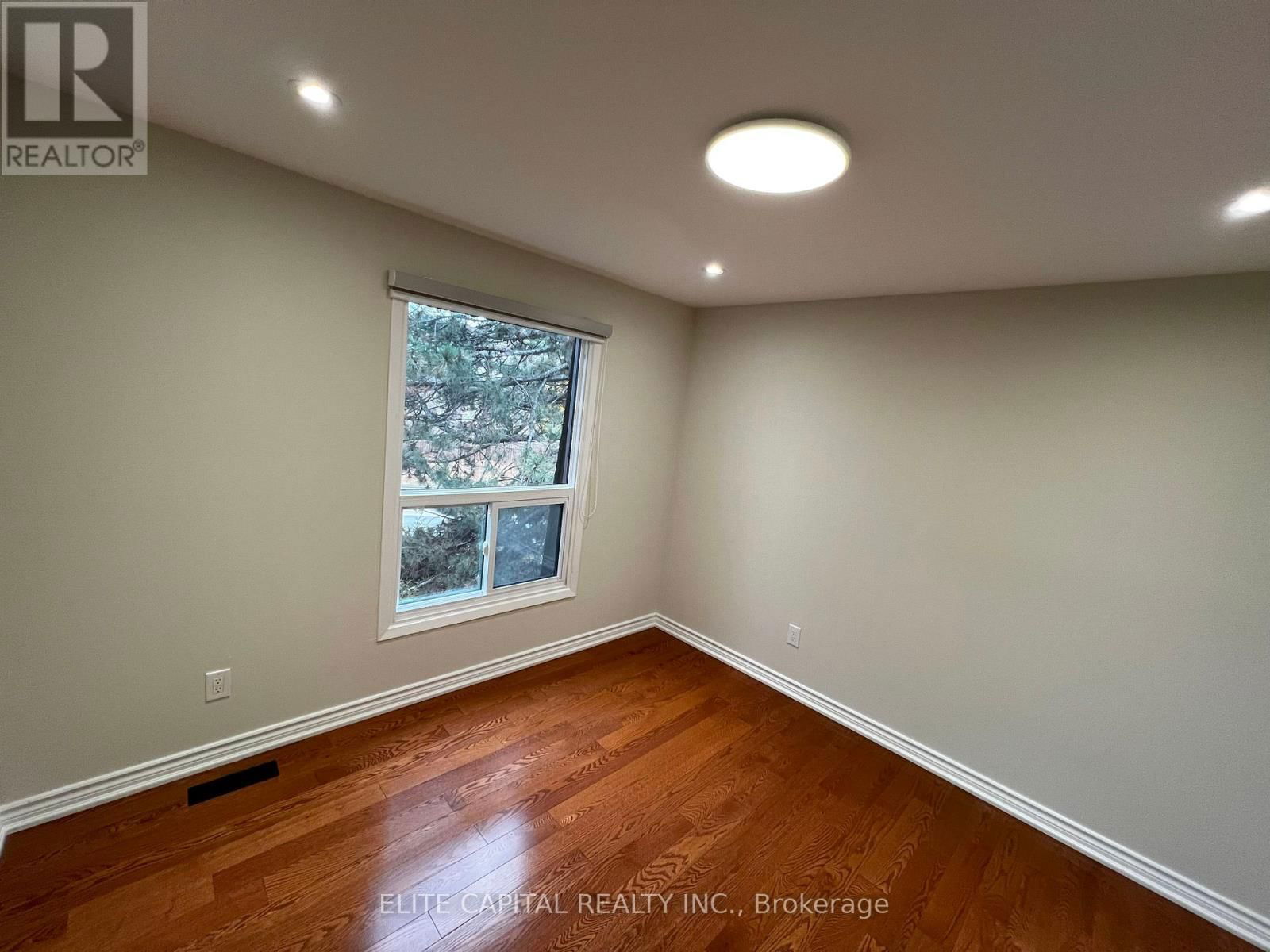 9 LOFTY HILL WAY Image 15