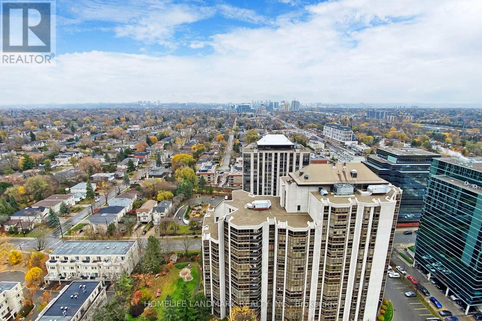 2810 - 88 SHEPPARD AVENUE E Image 30