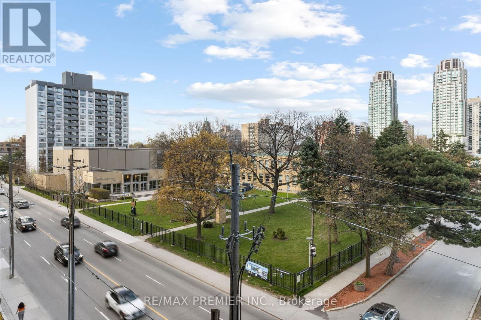 404 - 1486 BATHURST STREET Image 35