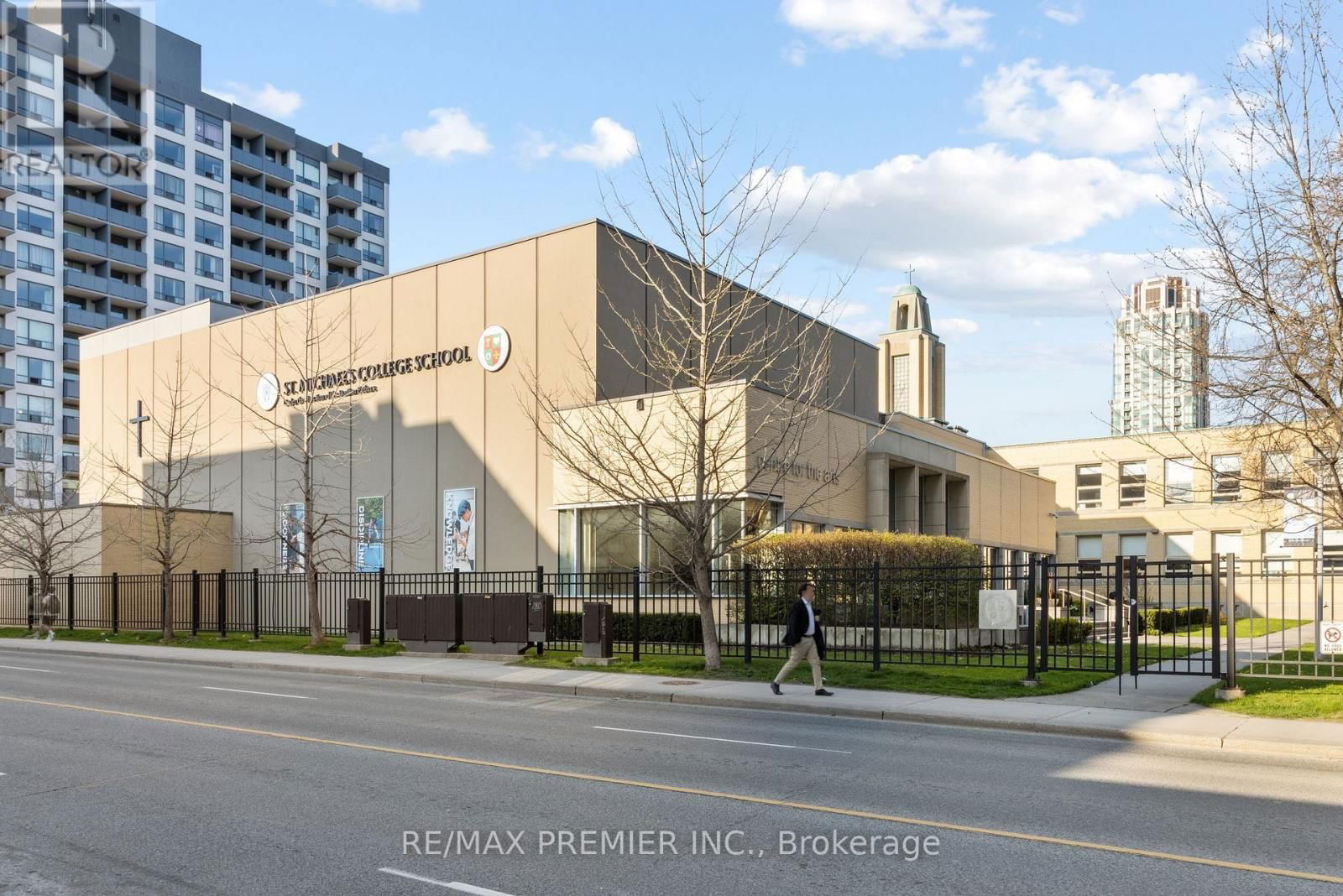 404 - 1486 BATHURST STREET Image 36