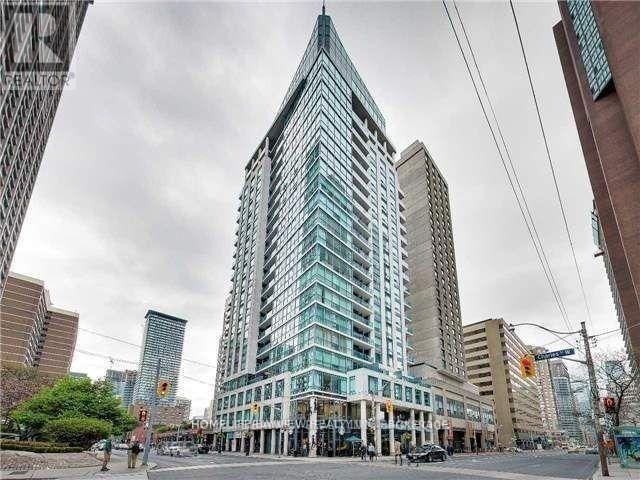 1506 - 1121 BAY STREET Image 1