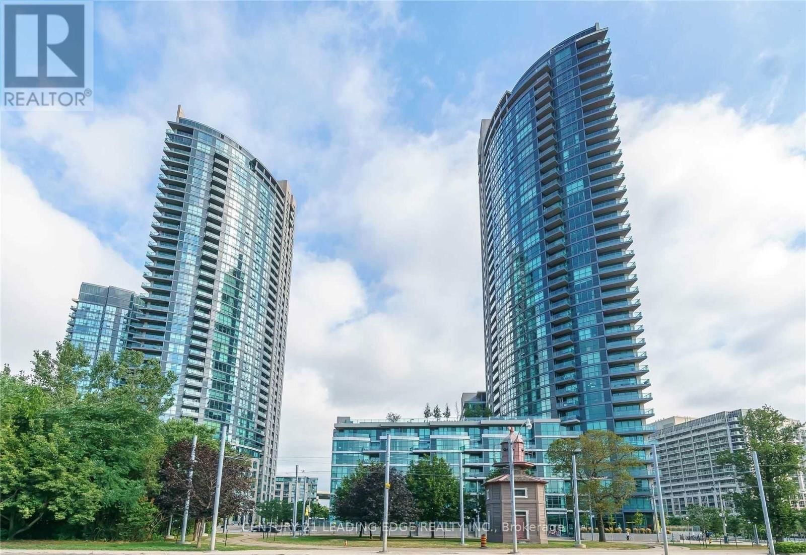 2801 - 215 FORT YORK BOULEVARD Image 1