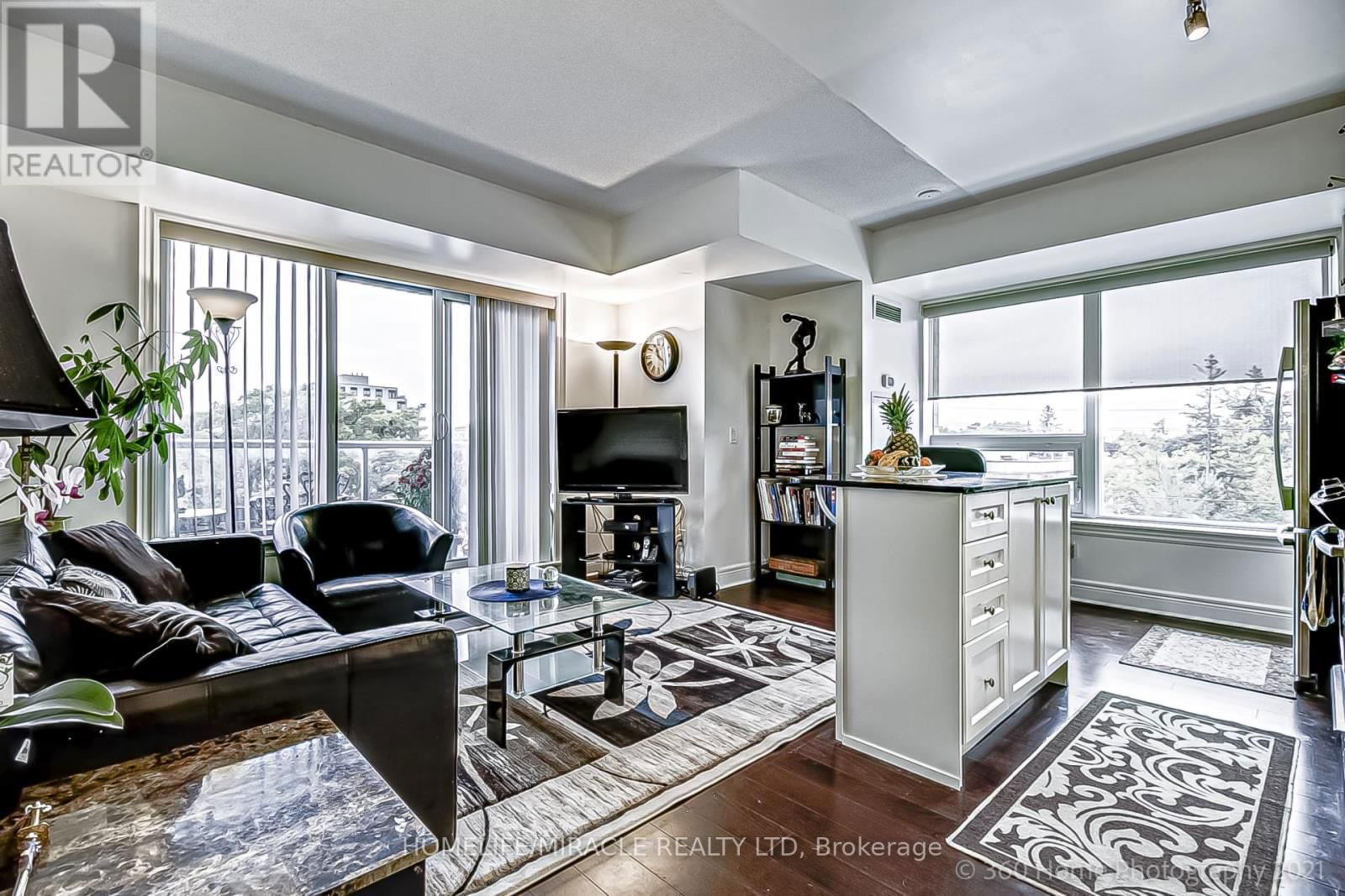 406 - 701 SHEPPARD AVENUE W Image 6