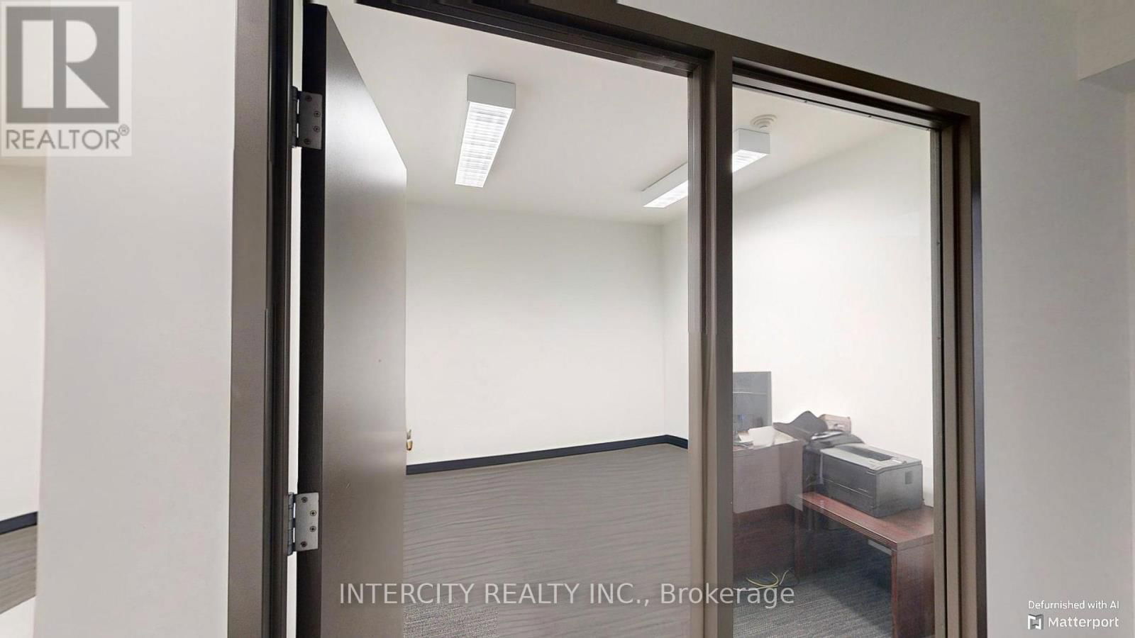 2nd Flr - 627 BLOOR STREET WEST Image 10