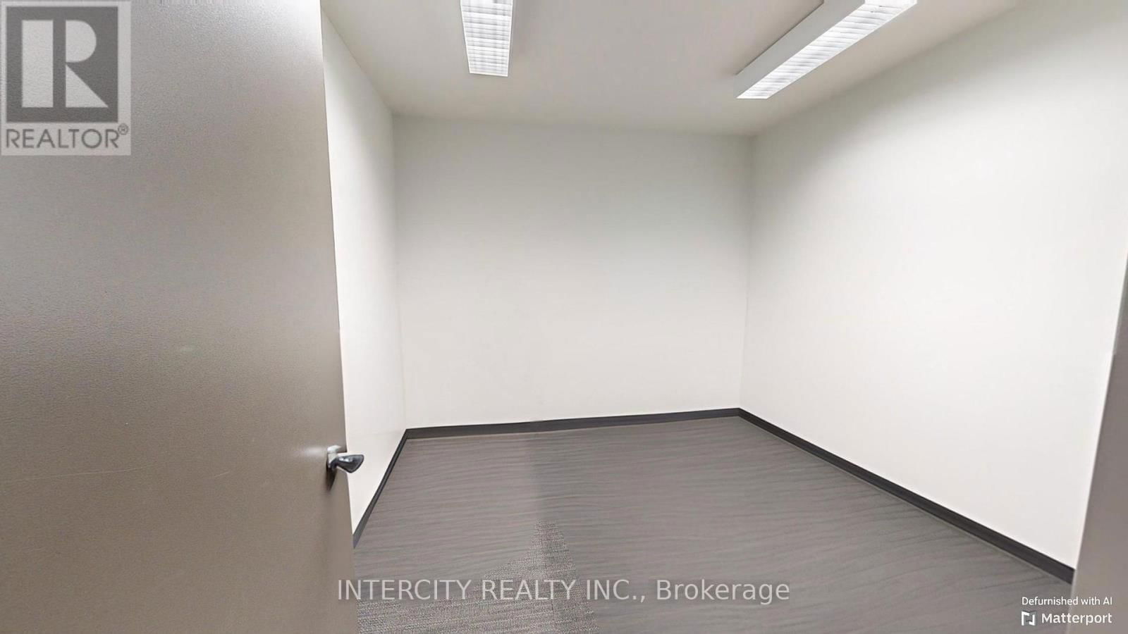 2nd Flr - 627 BLOOR STREET WEST Image 11
