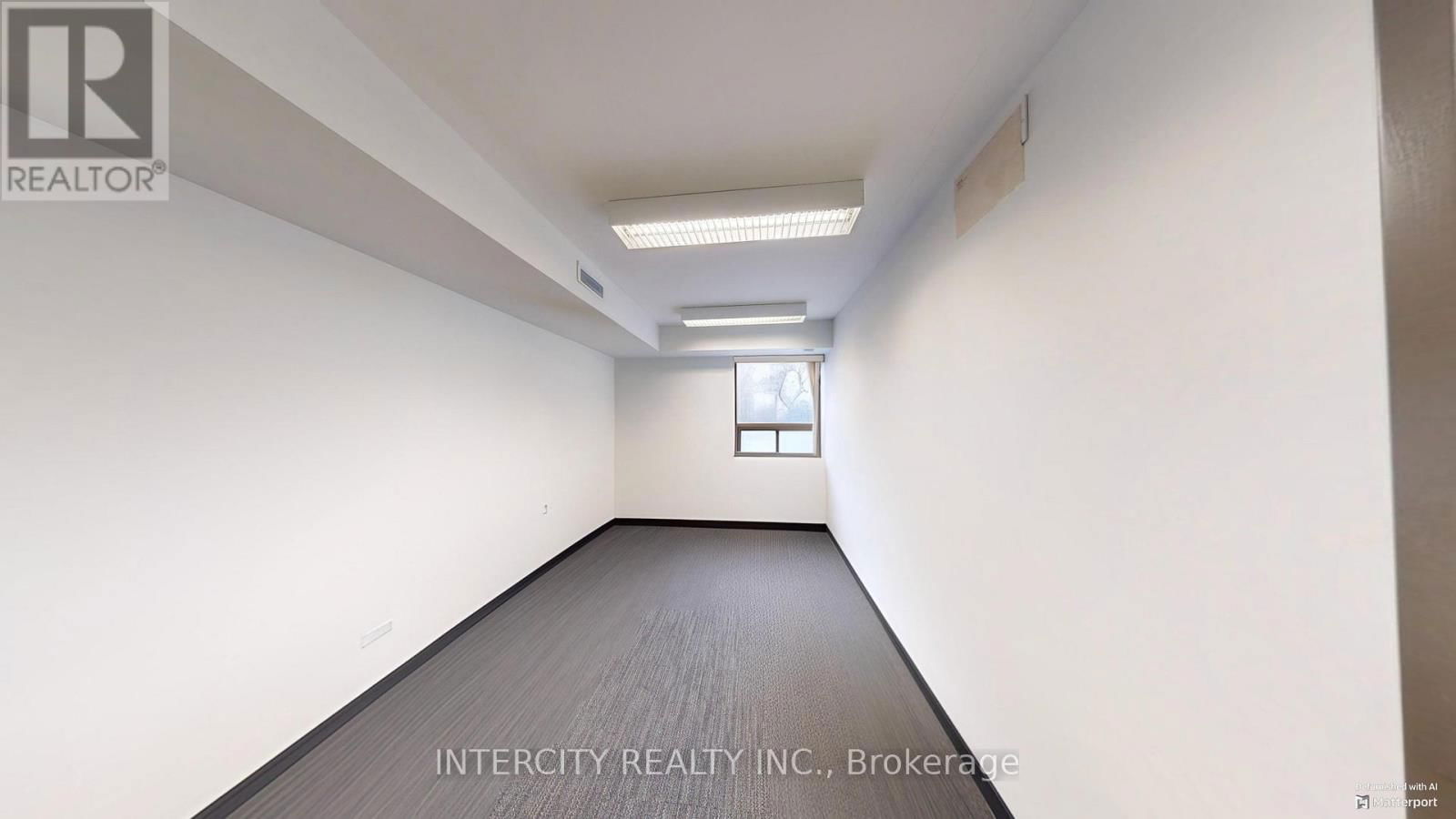2nd Flr - 627 BLOOR STREET WEST Image 24