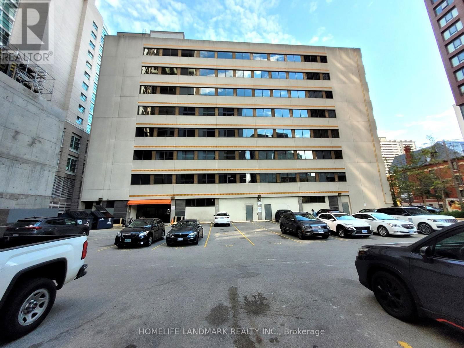 608 - 600 SHERBOURNE STREET Image 24