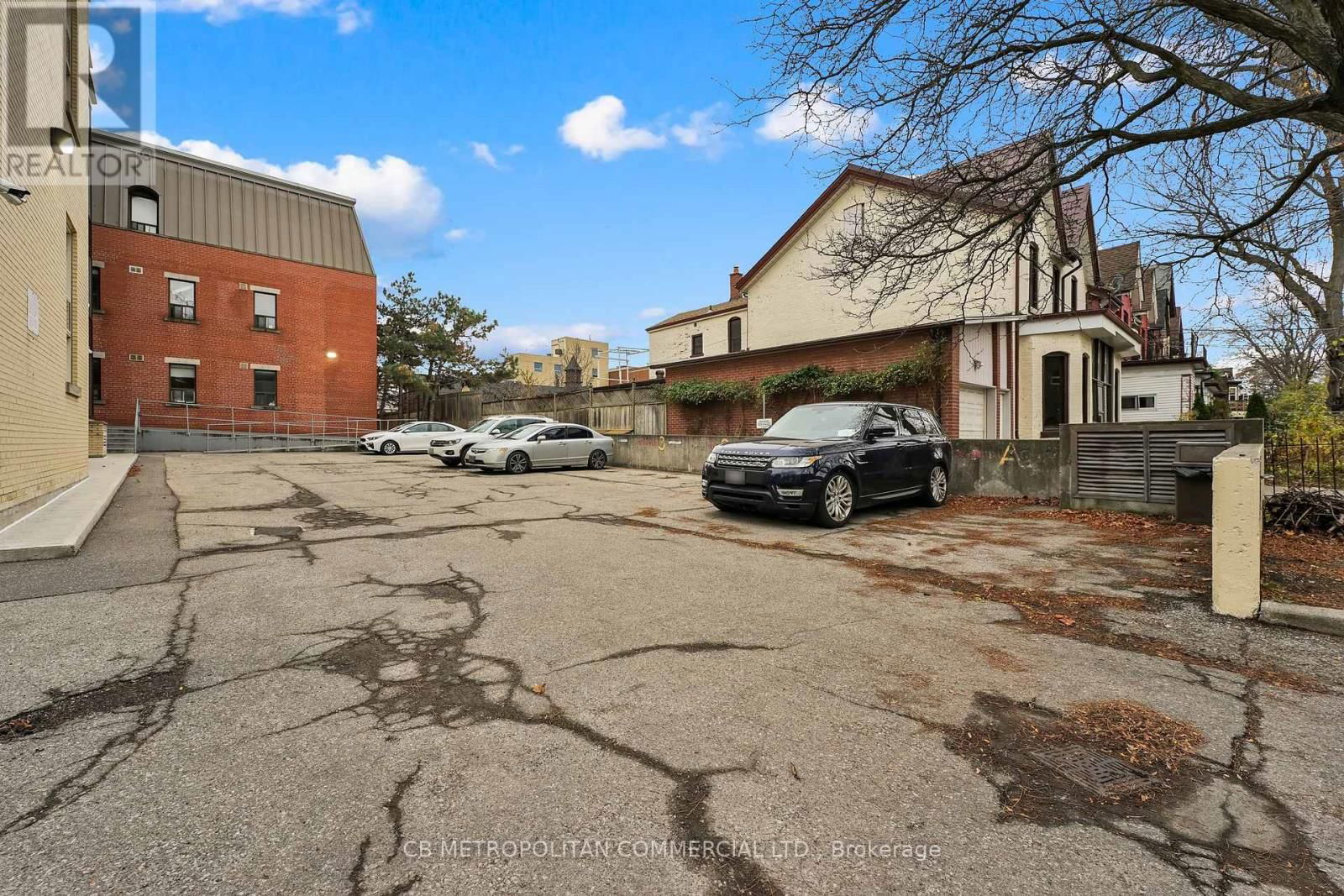 1 - 150 BEVERLEY STREET Image 2