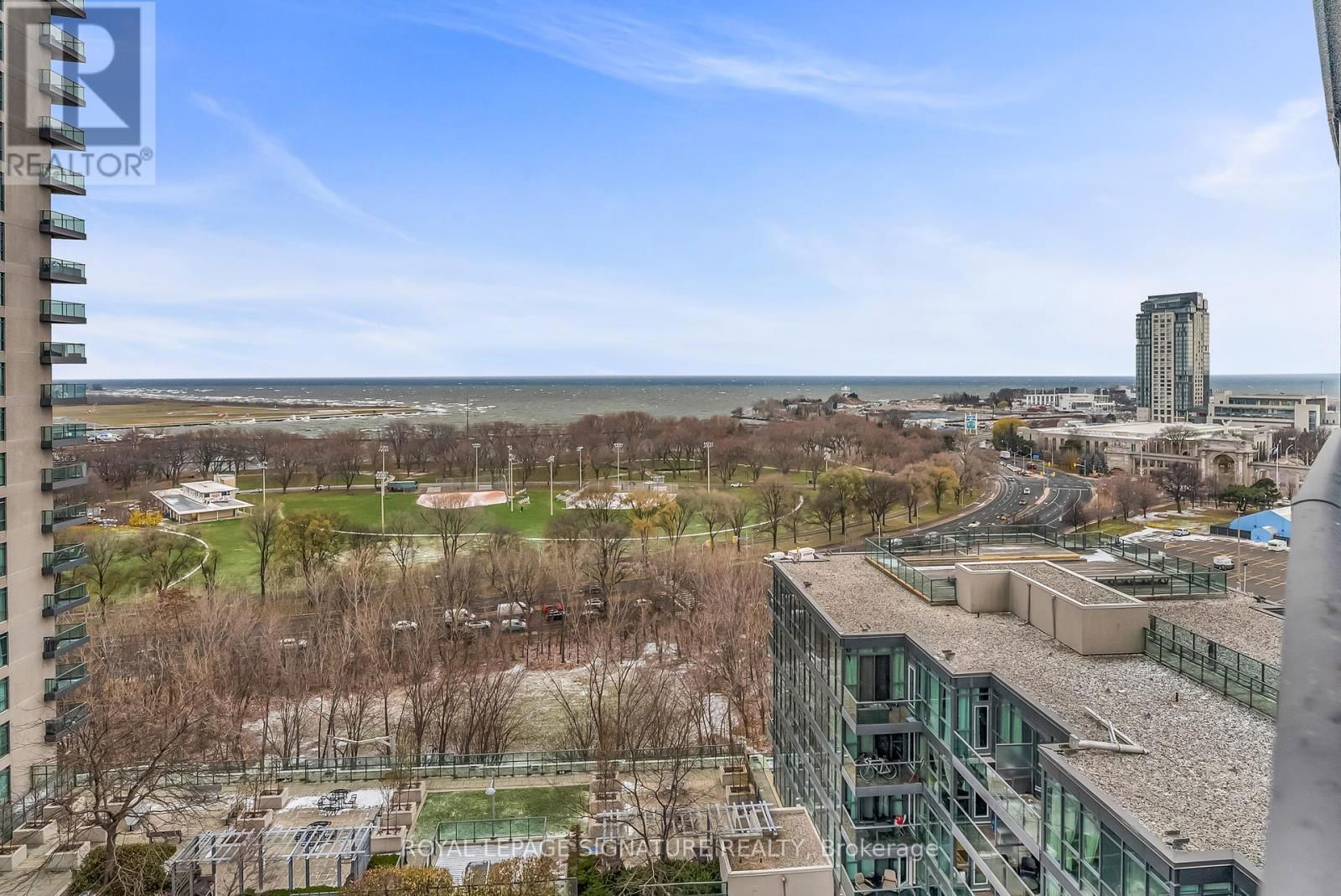 1701 - 231 FORT YORK BOULEVARD Image 33