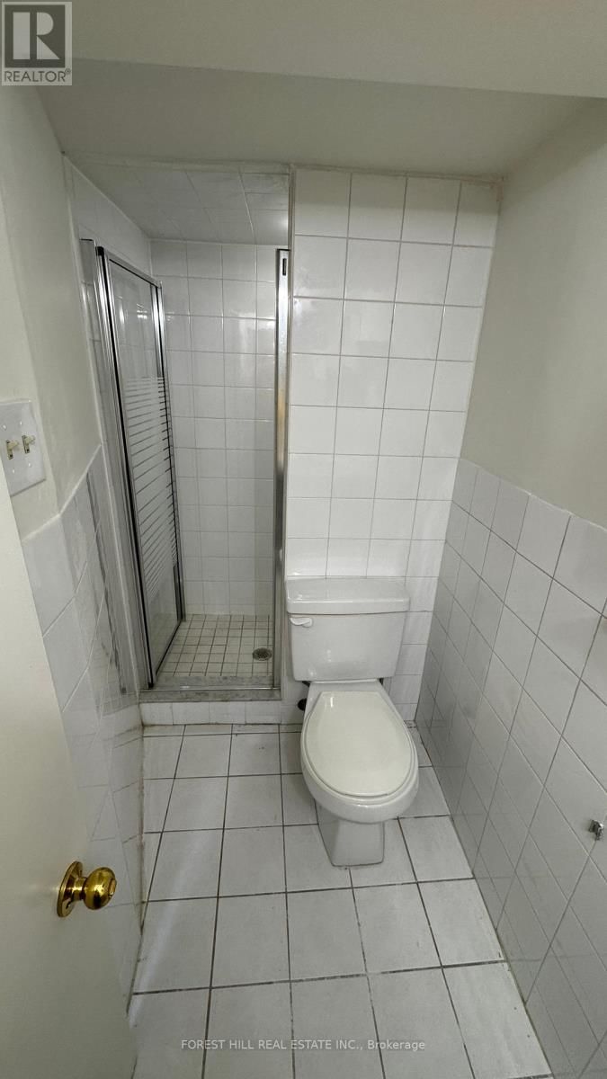 168 SHEPPARD AVENUE WEST Image 15