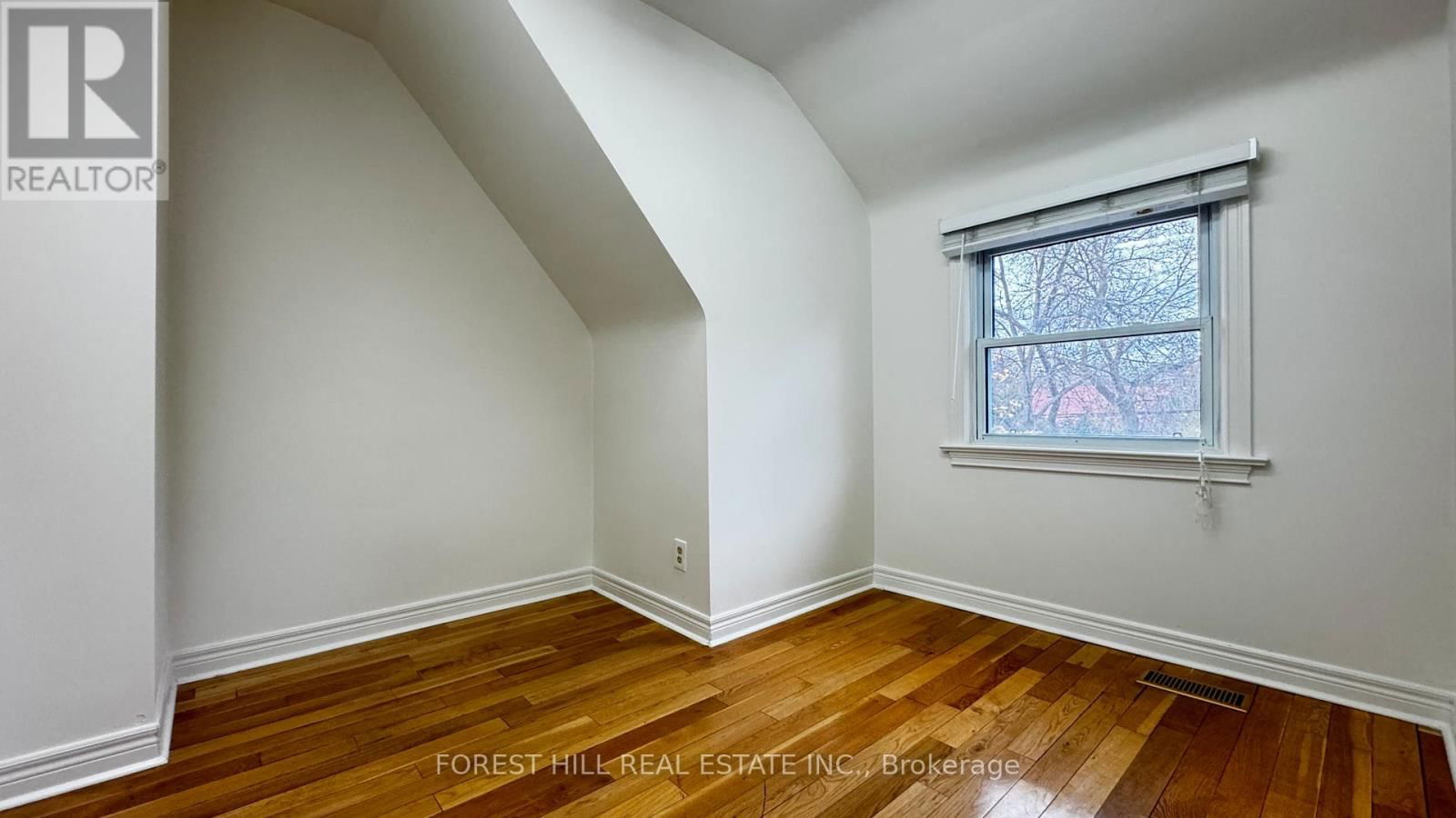168 SHEPPARD AVENUE WEST Image 7