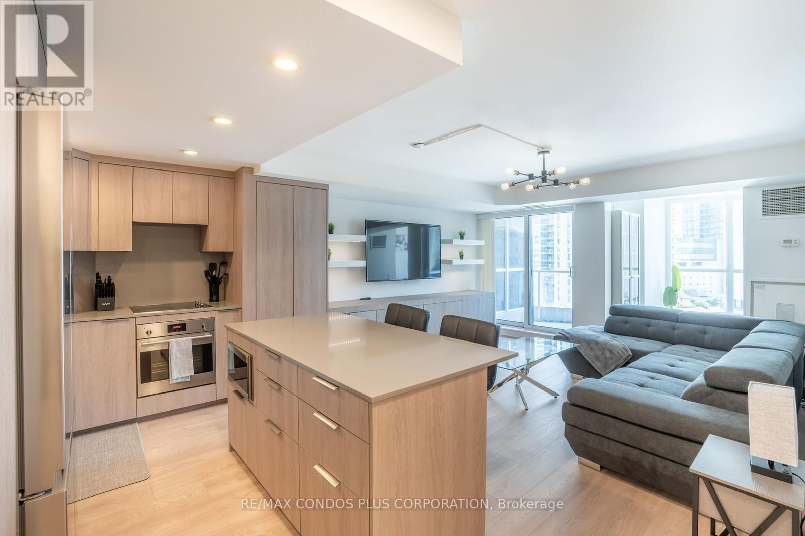 603 - 208 QUEENS QUAY W Image 7