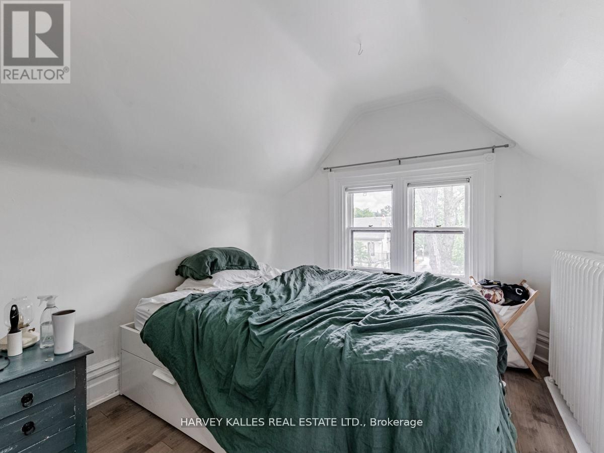 50 ROSE AVENUE Image 17