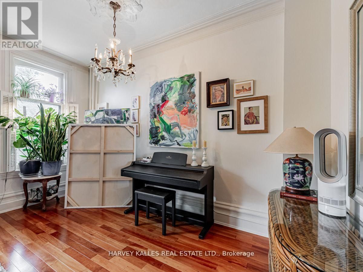 50 ROSE AVENUE Image 21
