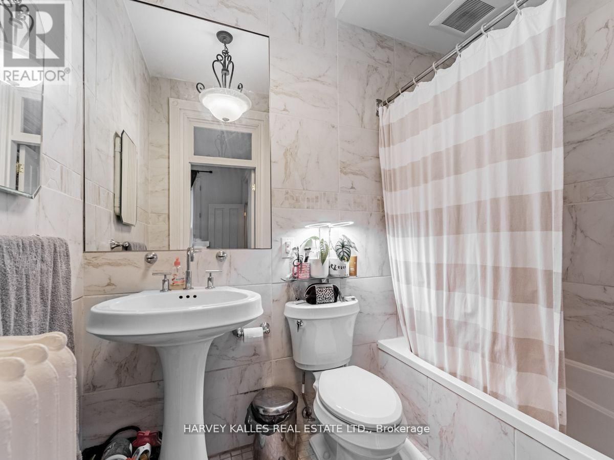 50 ROSE AVENUE Image 29