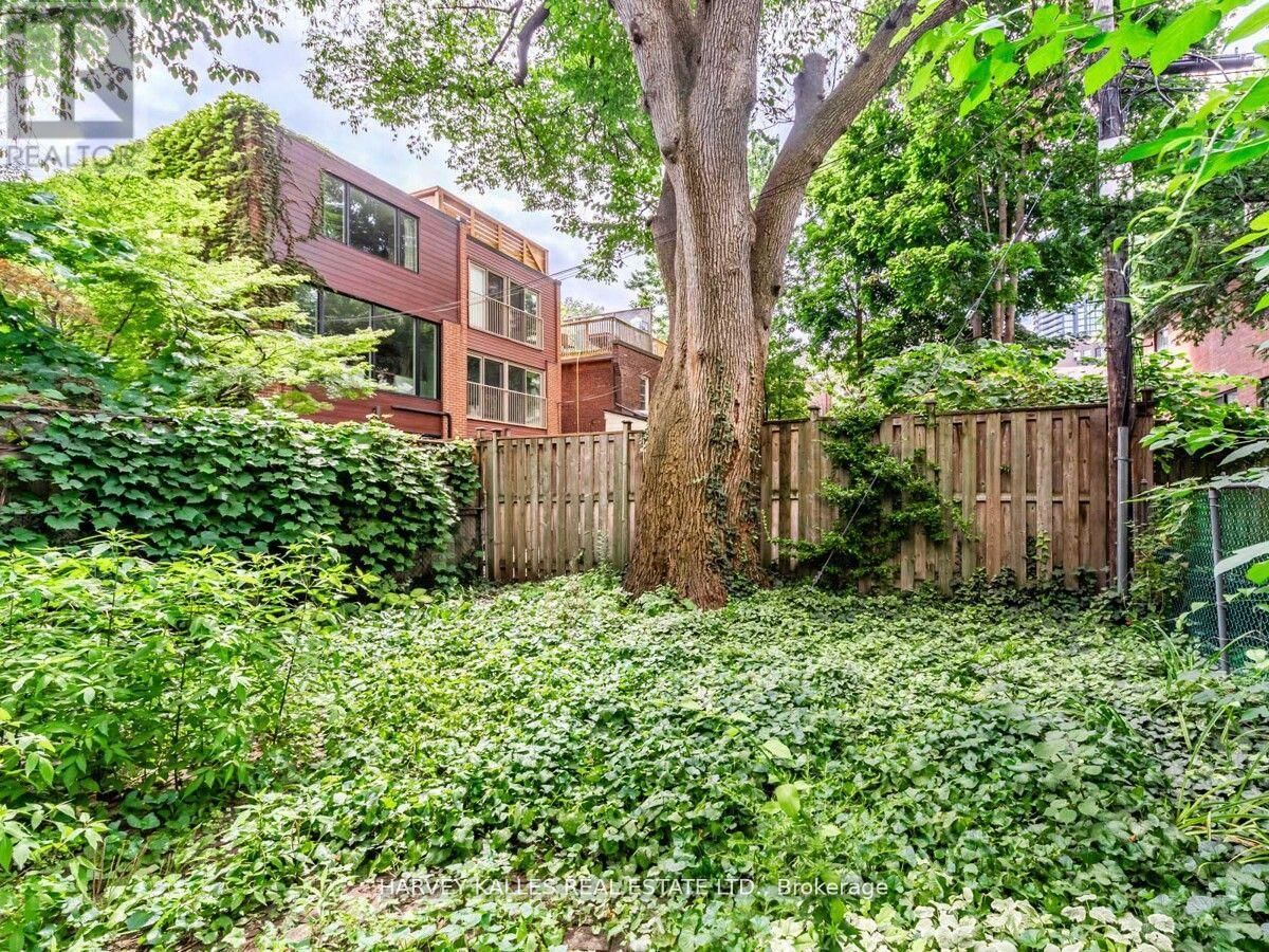 50 ROSE AVENUE Image 32