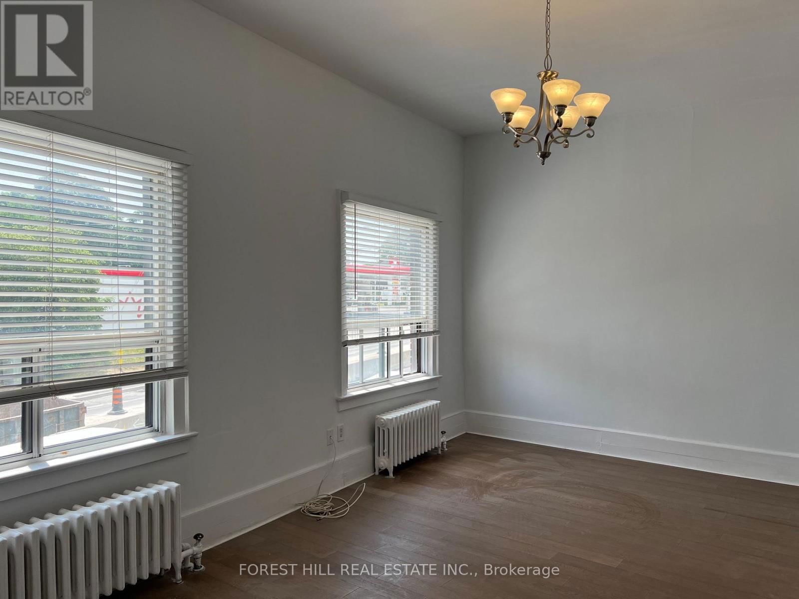 1 - 280 EGLINTON AVENUE W Image 2