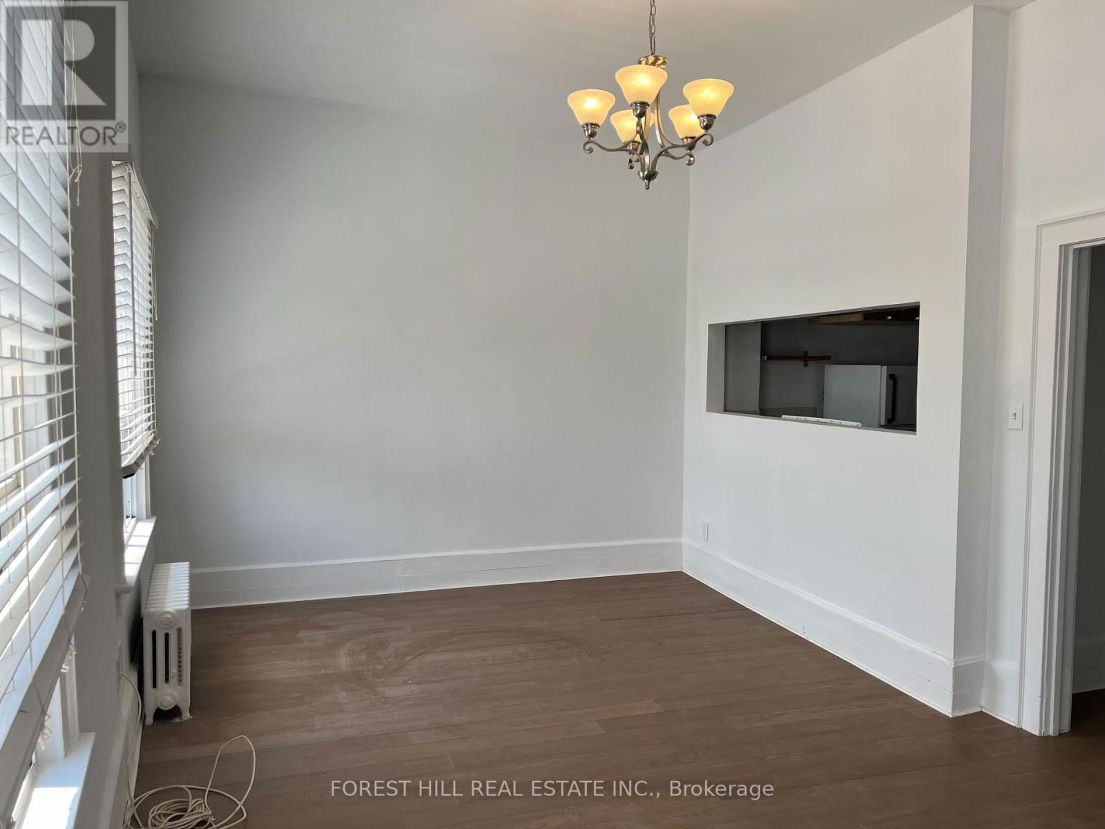 1 - 280 EGLINTON AVENUE W Image 3