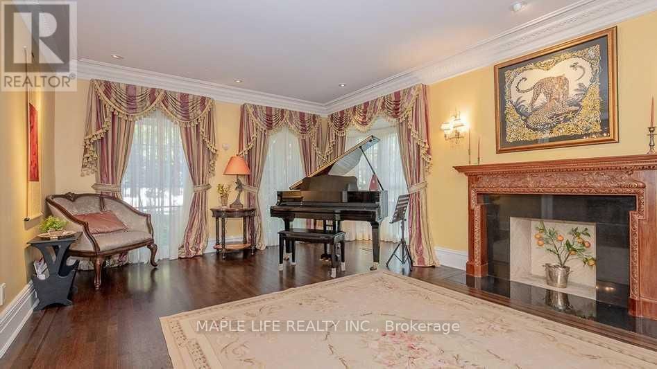 11 DEWBOURNE AVENUE Image 3
