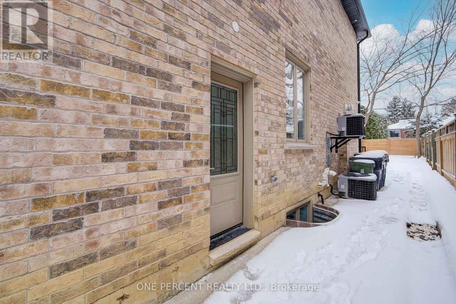 64 EMPRESS AVENUE Image 36