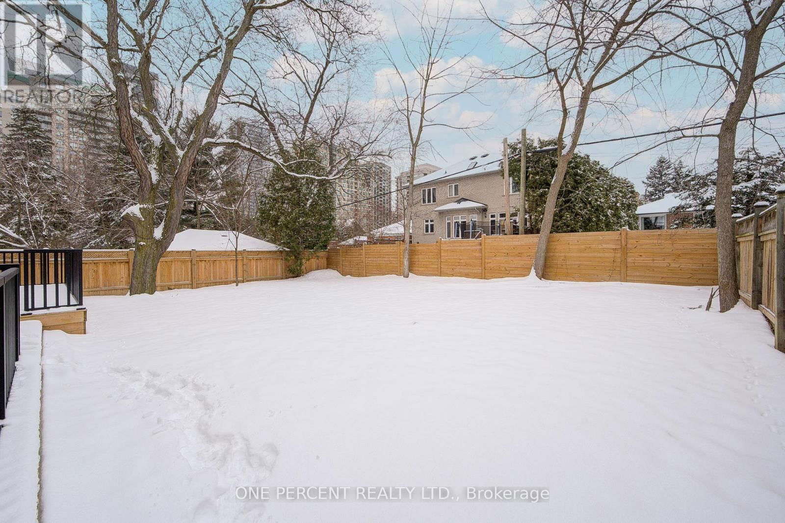 64 EMPRESS AVENUE Image 37