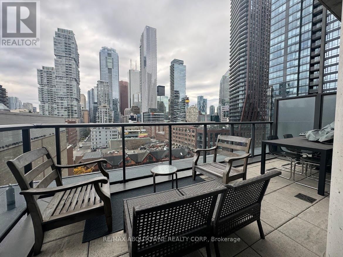 802 - 290 ADELAIDE STREET WEST Image 25