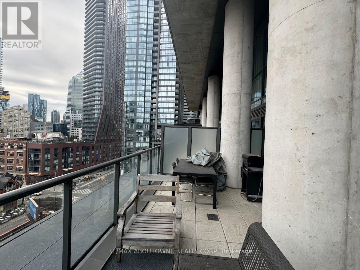 802 - 290 ADELAIDE STREET WEST Image 26