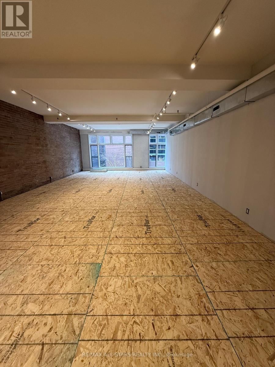 203 - 10 - 14 MCCAUL STREET Image 3