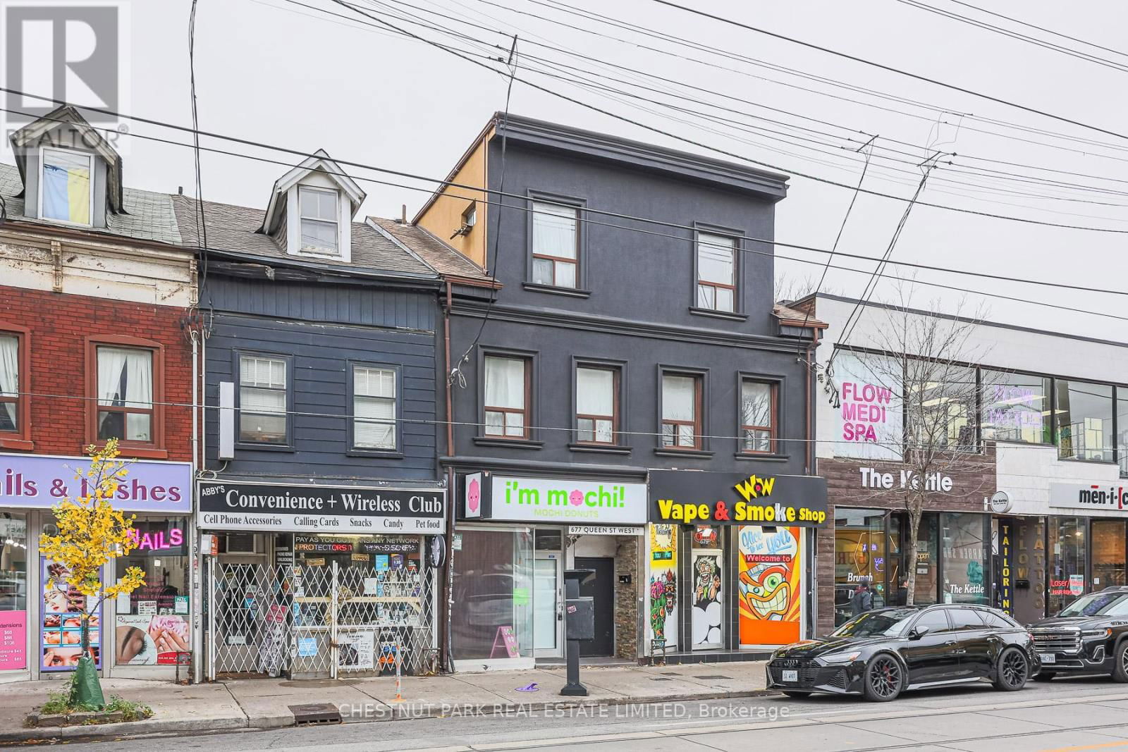 #2 - 677 QUEEN STREET W Image 1