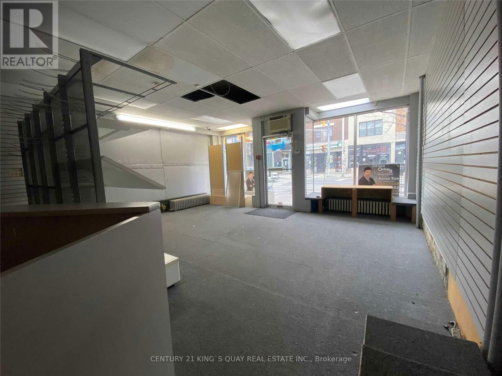 1189 BLOOR STREET W Image 7