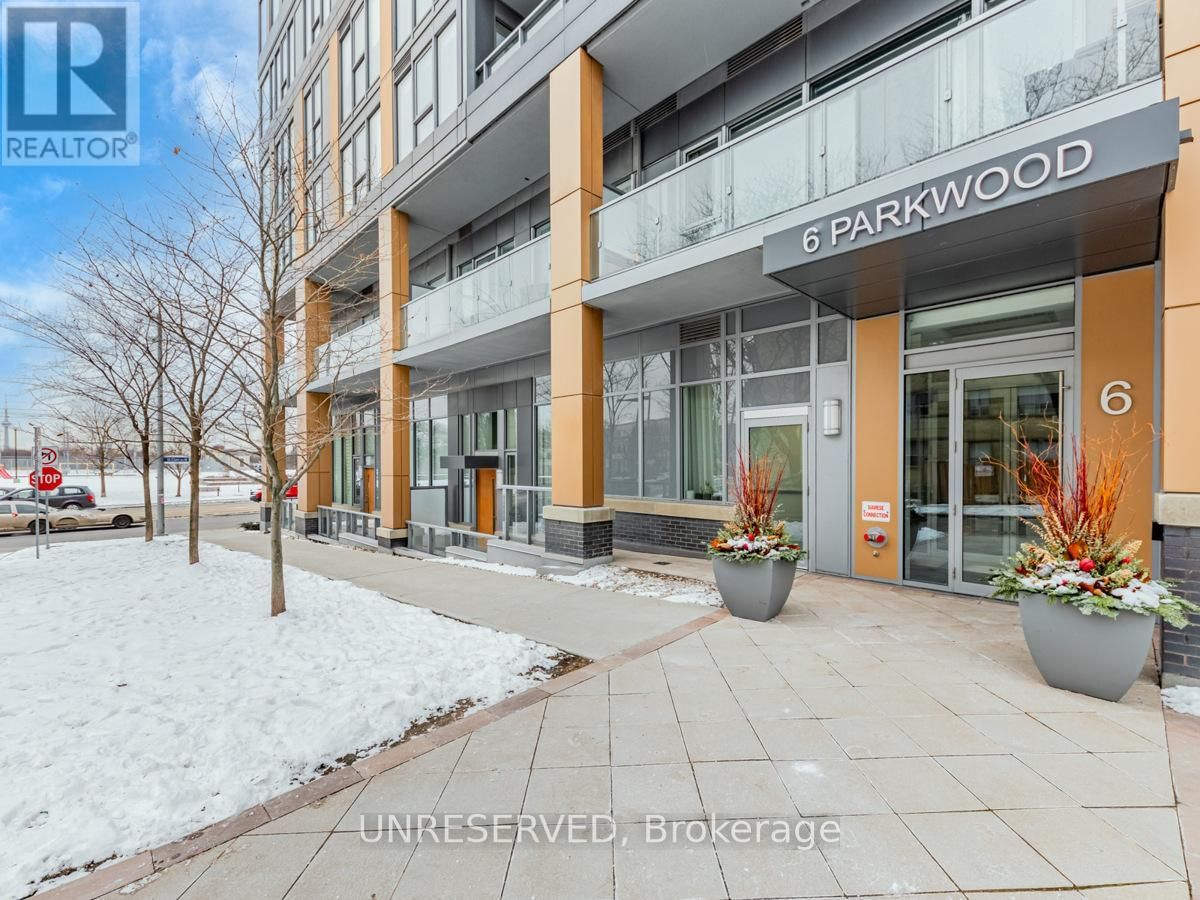 811 - 6 PARKWOOD AVENUE Image 2