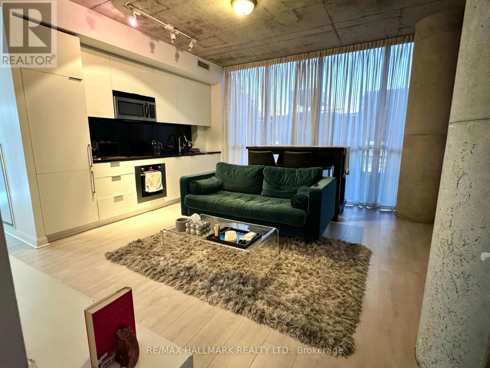 417 - 478 KING STREET W Image 4