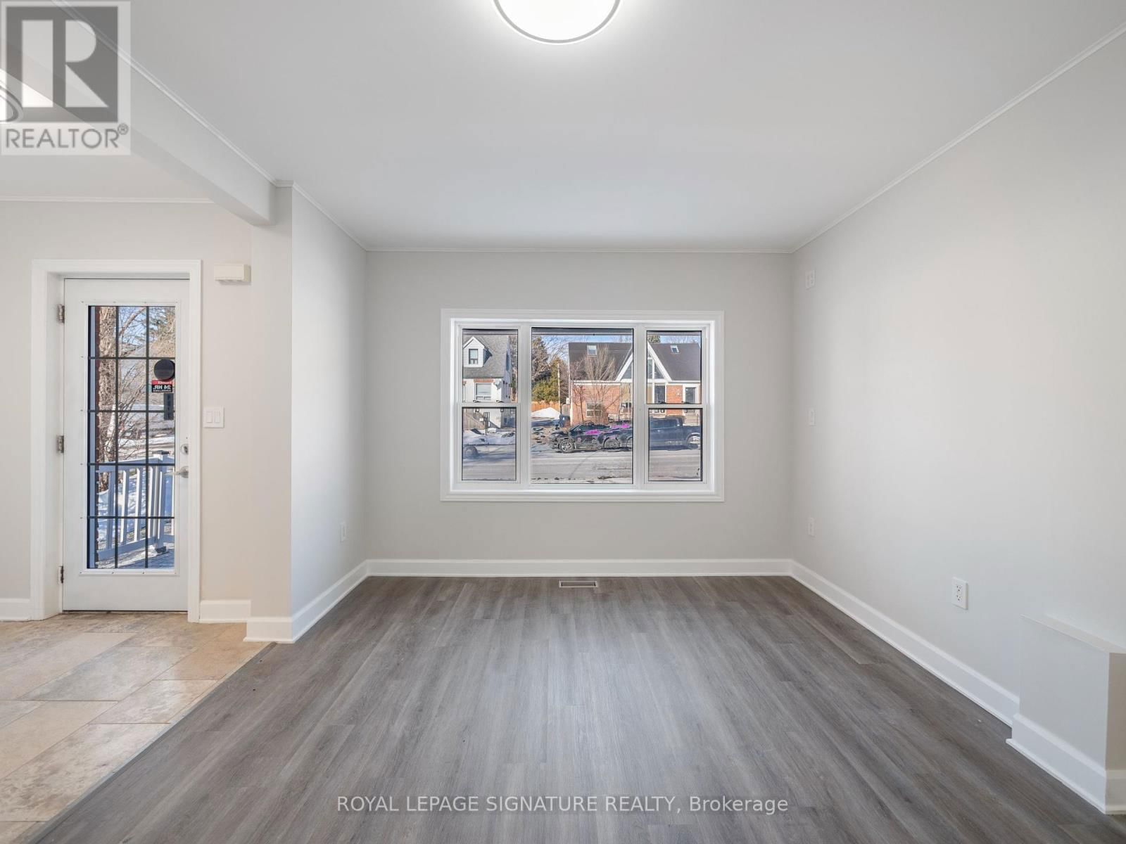 143 SHEPPARD AVENUE W Image 6