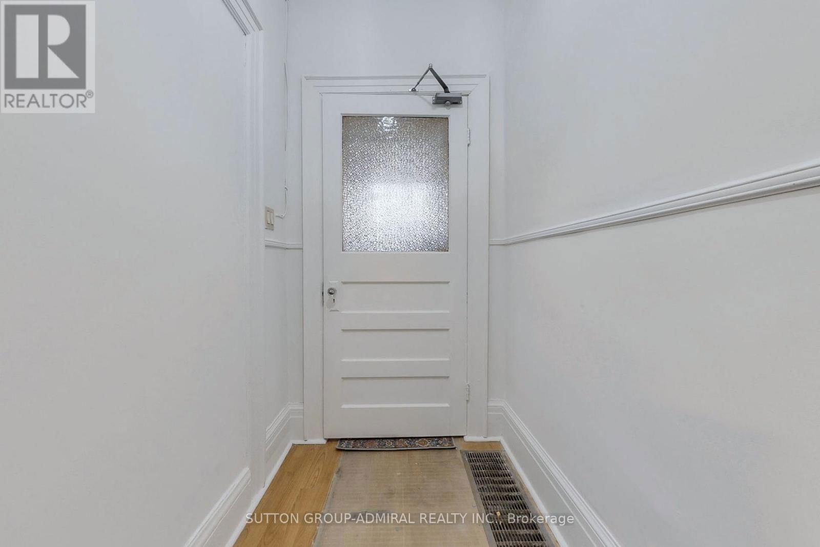 98 BELLWOODS AVENUE Image 14