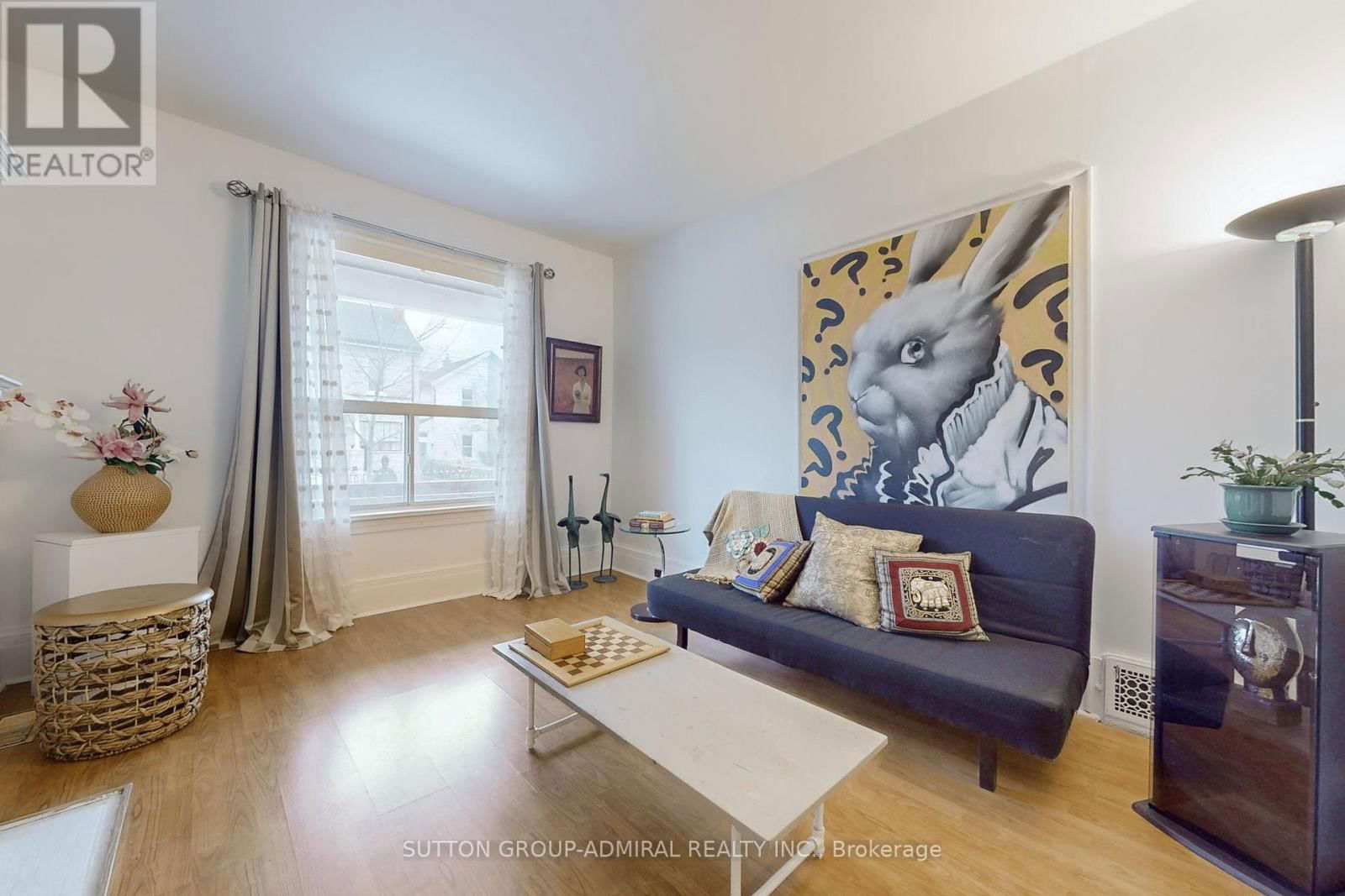 98 BELLWOODS AVENUE Image 3